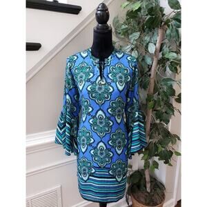 Kaari Shift Dress Women's Size Large Blue & Green Geometric V-Neck Long Sleeve